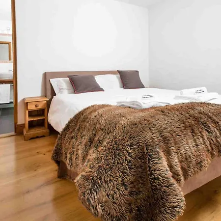 Komfortable In Mit Suedterrasse By Interhome *