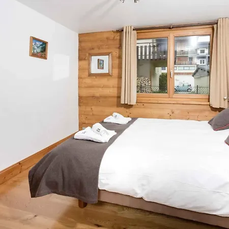 Apartamento Komfortable In Mit Suedterrasse By Interhome Chamonix Mont Blanc